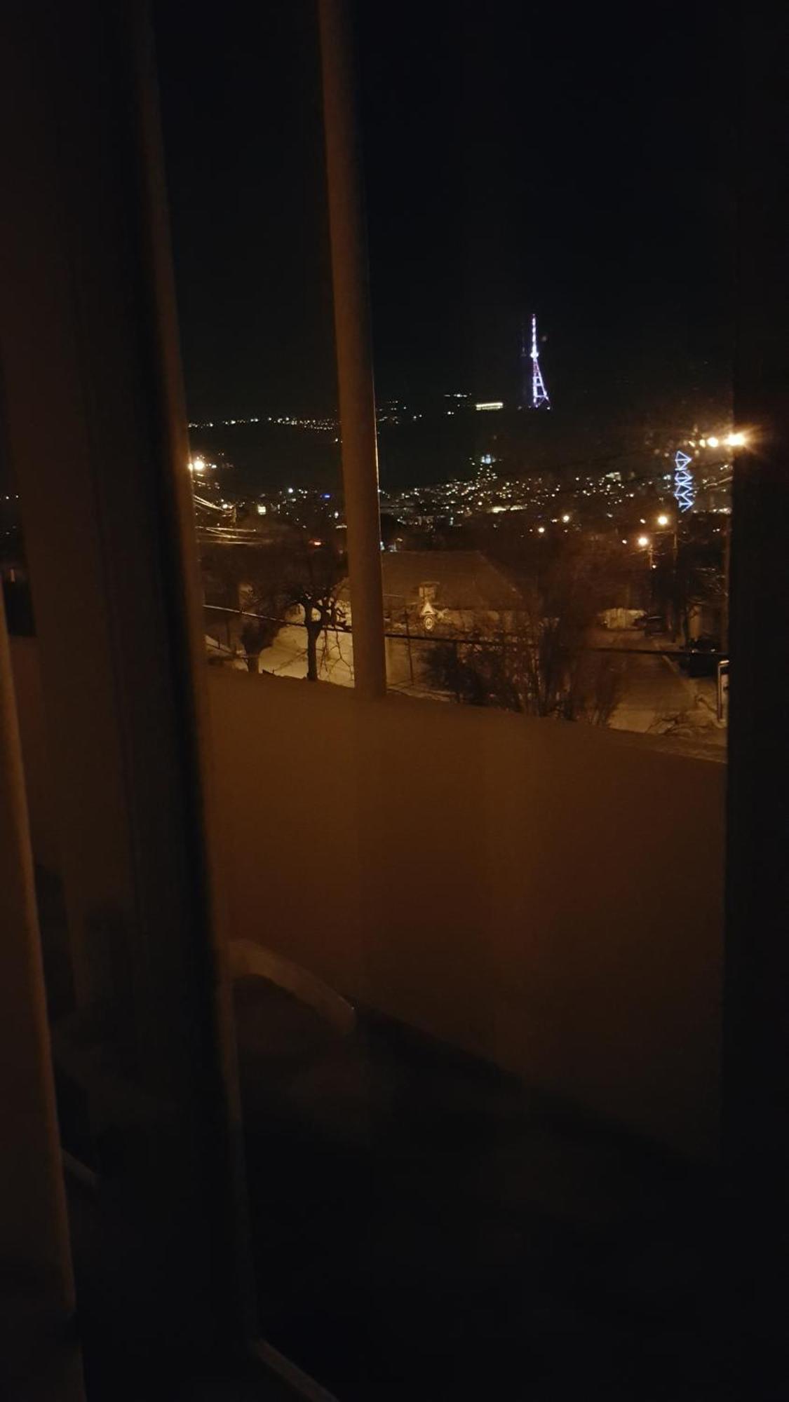 Guesthouse Different Тбілісі Номер фото